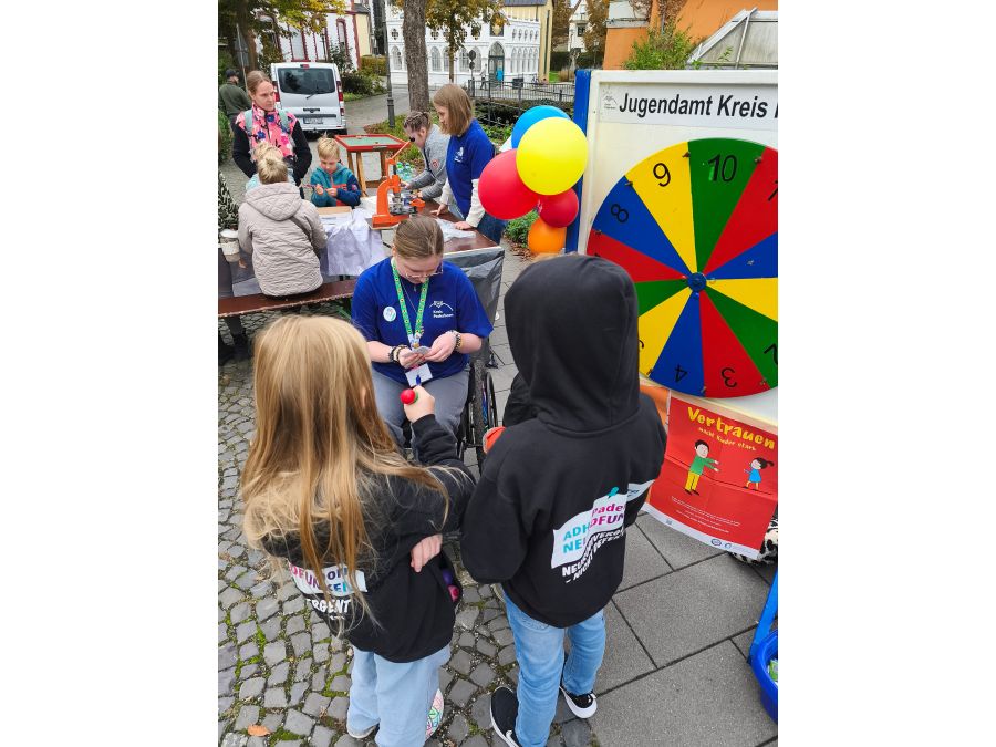 Kreisjugendbeteiligungskonferenz auf dem Weltkindertag am 12.10.2025 in Bad Lippspringe (1) Kreisjugendbeteiligungskonferenz auf dem Weltkindertag am 12.10.2025 in Bad Lippspringe (1)